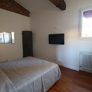 https://appartamento-immerso-tra-le-mura-bolognesi.emilia-romagnahotels.net