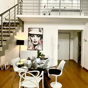 Apartment Loft Manifatture Garden, Mailand